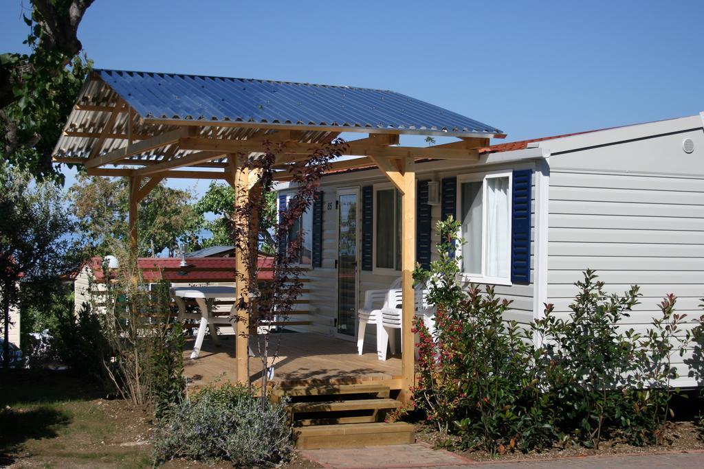 Camping Serenella Bardolino Cameră foto